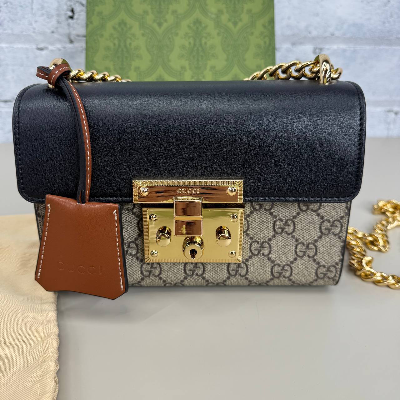 Gucci Leather crossbody Rep bag Paddle Lock Small Chain Shoulder Sale UK