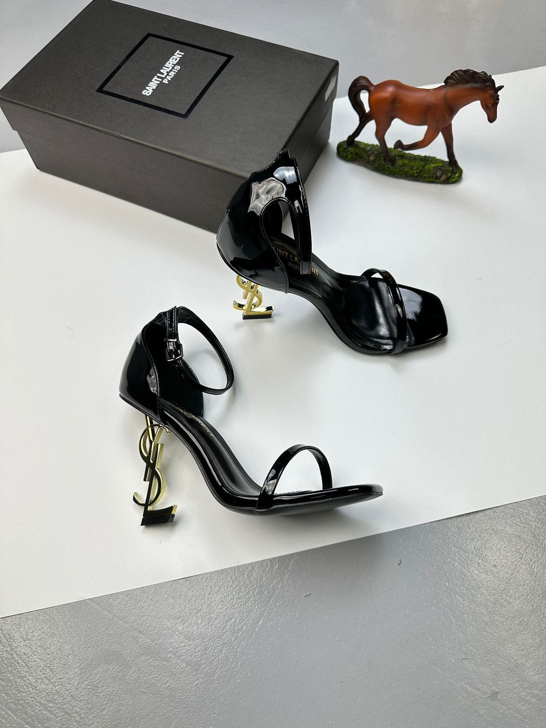 YSL Saint Laurent Women's Opyum Sandals Heels Shoes Gold Toned In Black Color Sale UK