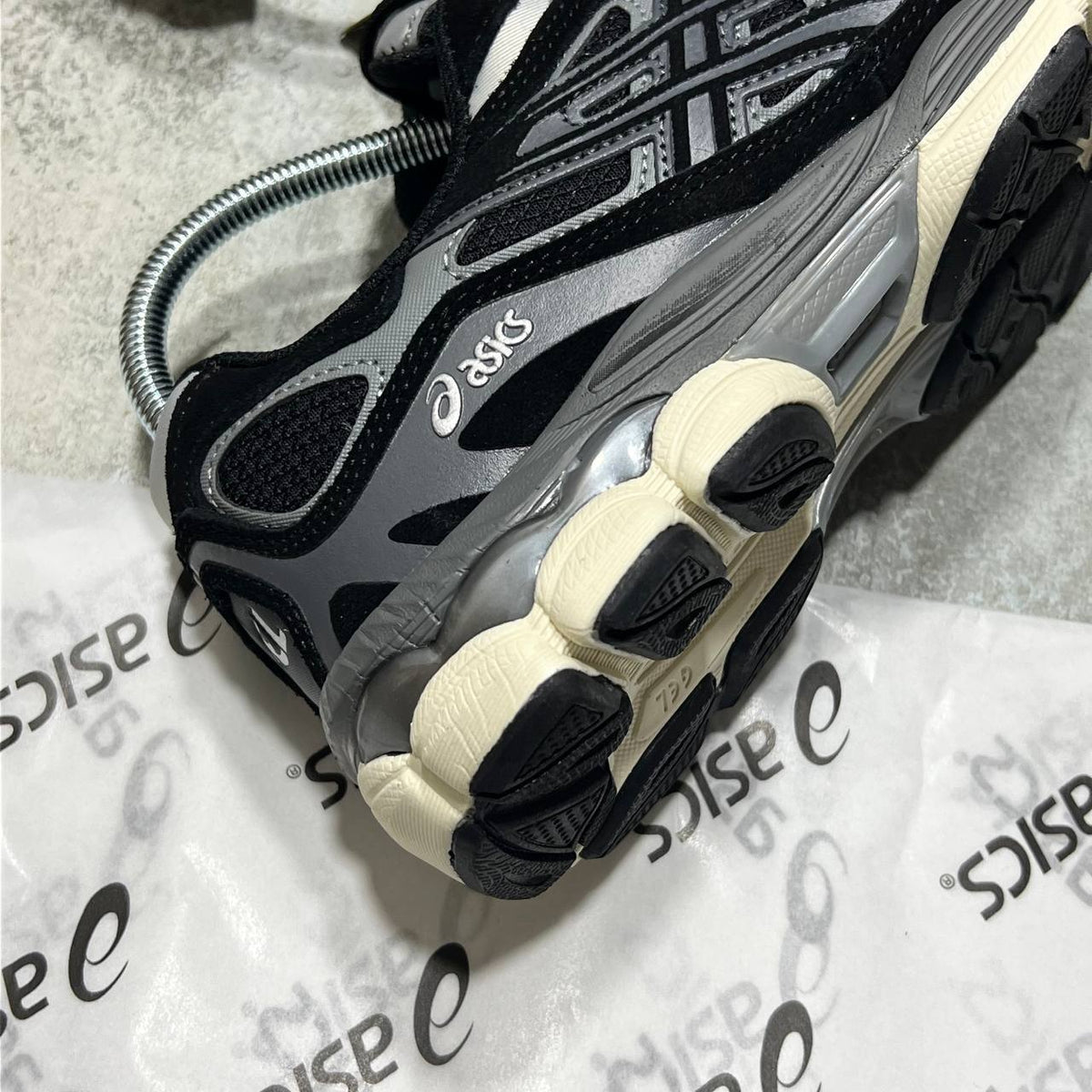 ASICS GEL-NYC Trainers in "Graphite Grey/Black" SuperClone Quality UK Reps