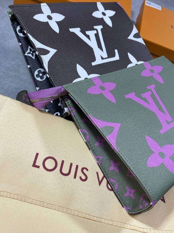 Louis Vuitton Summer "Giant Monogram" Capsule UK Reps AAA Quality