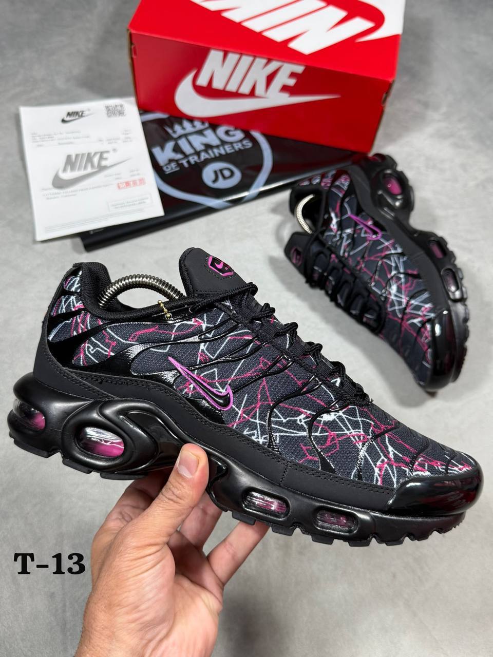 Nike Air Max Plus in Black, Hot Pink, and White AAA Quality UK Reps