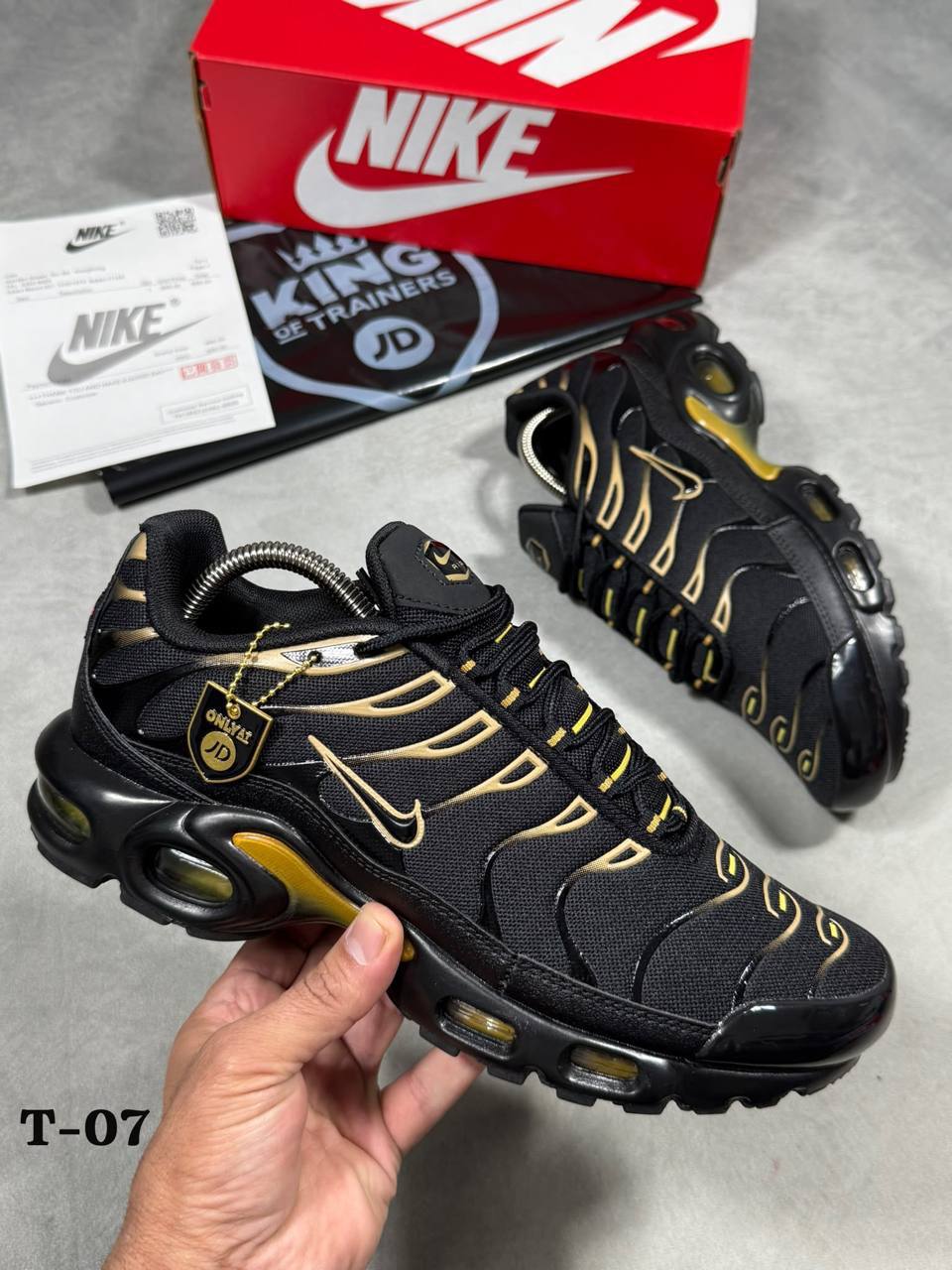Nike Air Max Plus TN in Black and Metallic Gold AAA Quality UK Reps