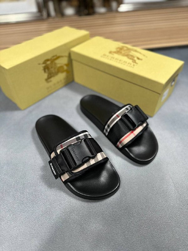 Burberry Buckled   Vintage Check Print Sliders For Men's Sale UK