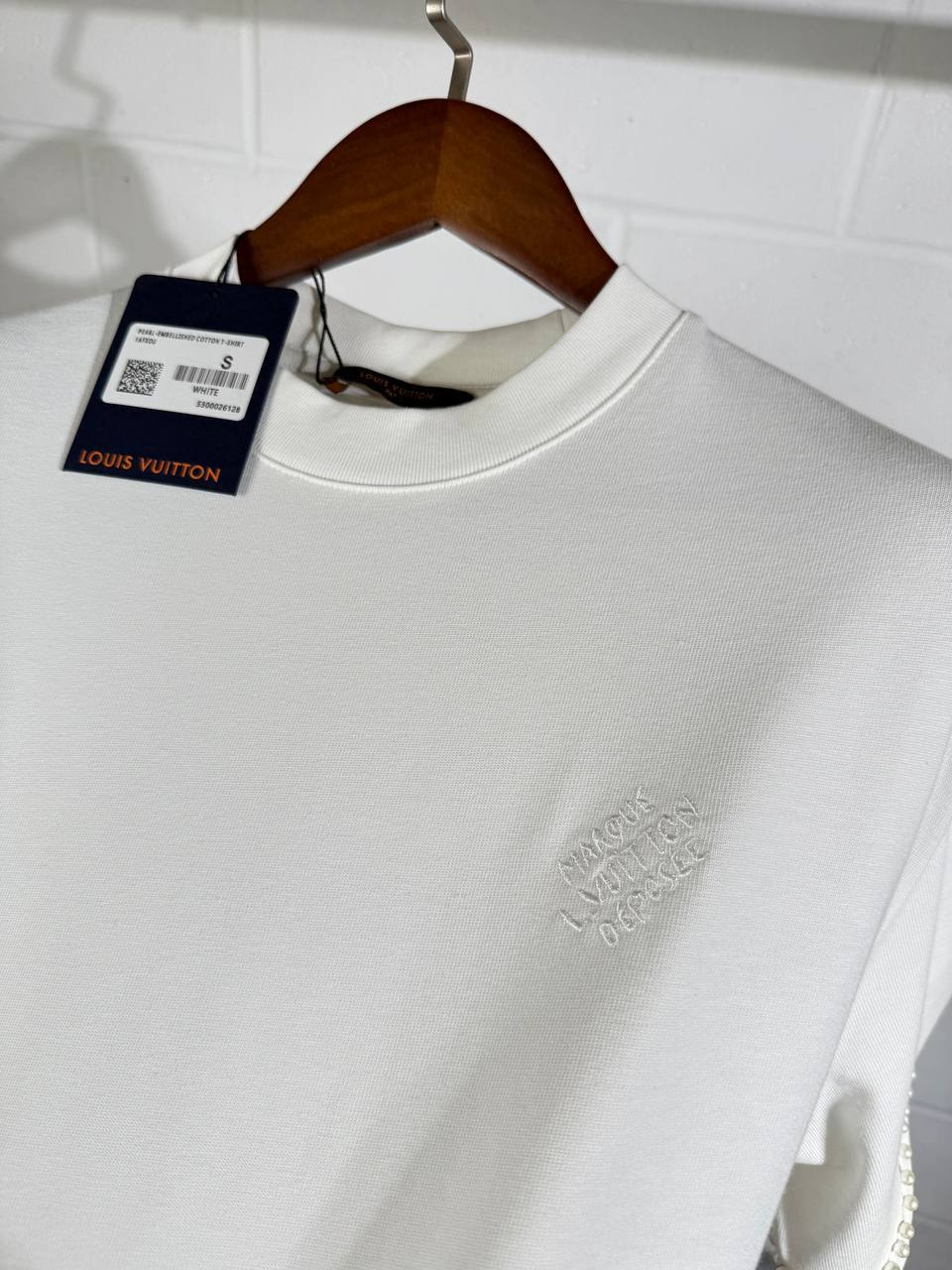 Louis Vuitton Pearl Embellished Cotton T-Shirts Mens in 2 Colors UK Reps AAA Quality