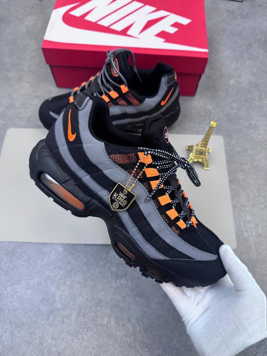 Nike Air Max 95 in Black and Orange AAA qality Rep Trainers Sale UK
