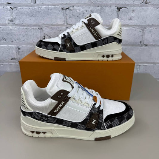 Louis Vuitton LV Trainer SNEAKER  White Black Shoe for MEN's AAA quality sale UK