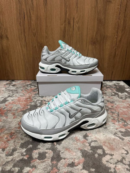 Nike Air Max Plus Light Smoke Grey Glacier Ice Rep Sneakers for women's