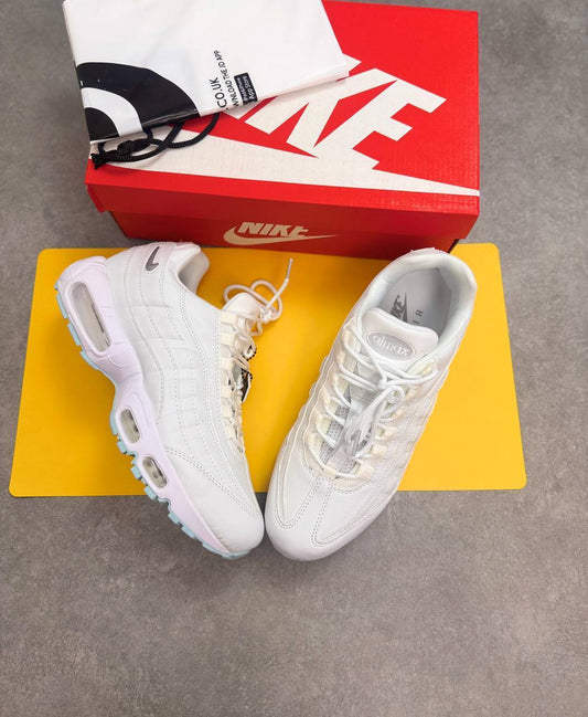 Nike  Air Max 95 Replica Trainers Summit White Wolf Grey Rattan White  For MEN Sale UK