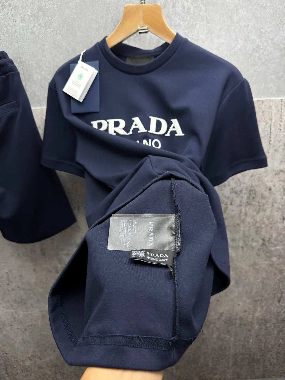 Prada Triangle Logo T-Shirts & Shorts Set UK Reps AAA Quality