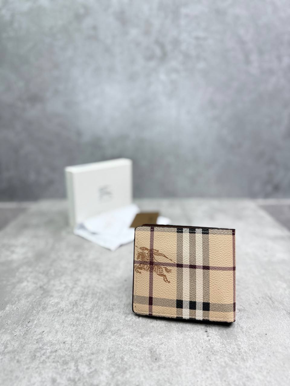 Burberry Beige/Brown Leather Haymarket Check Coated Canvas Wallet Mens Best Sale UK Reps AAA Quality