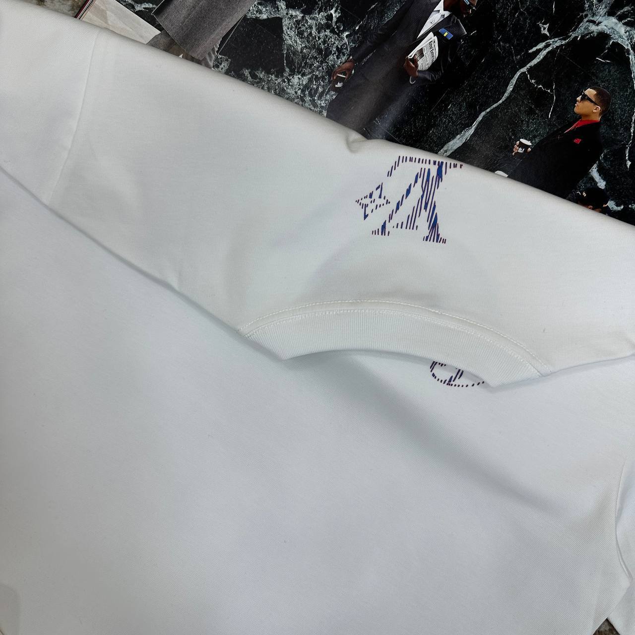 Louis Vuitton LV Embellished Embroidered Short-Sleeved T-Shirts Mens in 2 Colors UK Reps AAA Quality