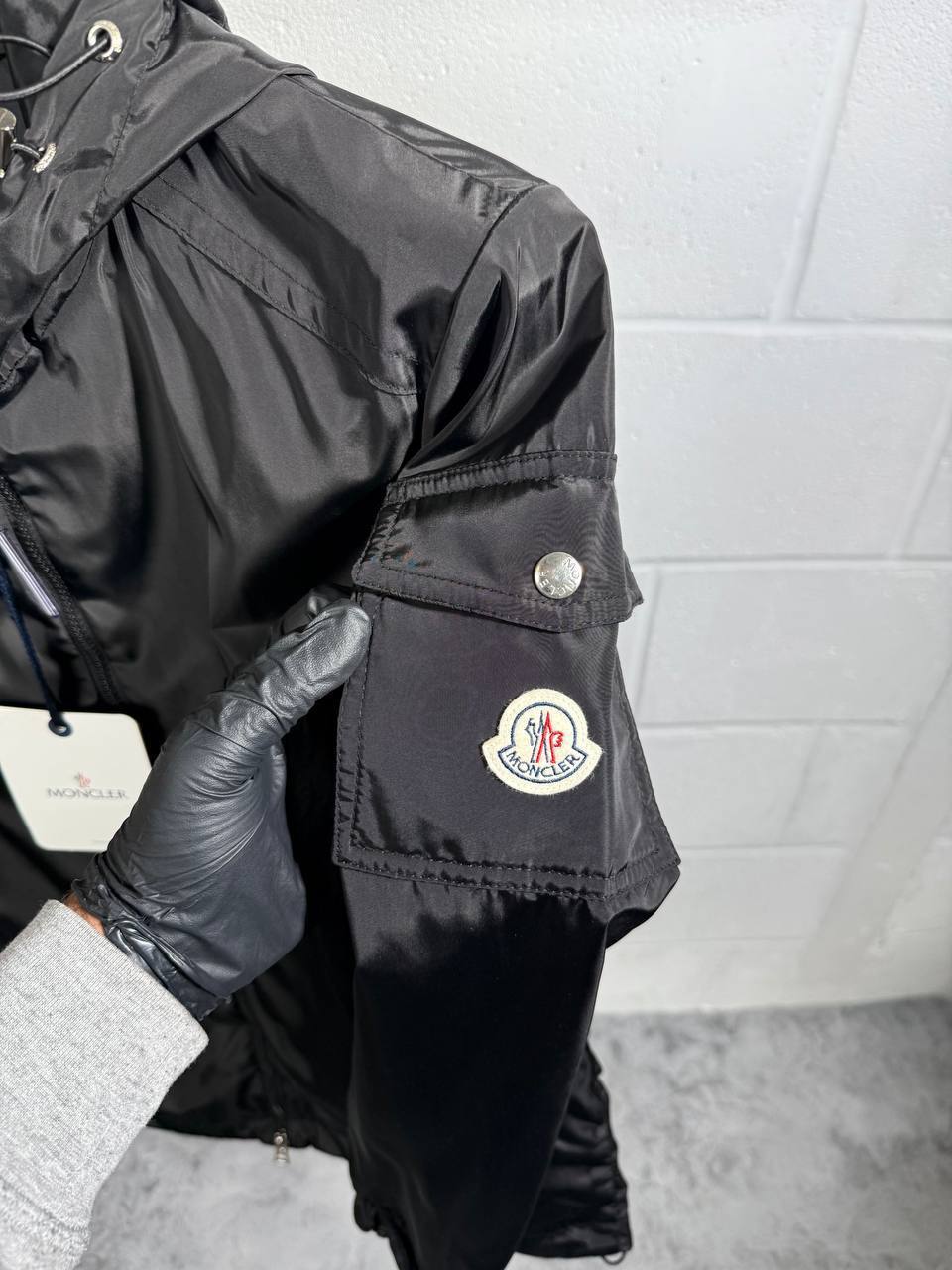 Moncler Men's Etiache Rain Jacket Mens Windbreaker Best Sale UK Reps AAA Quality