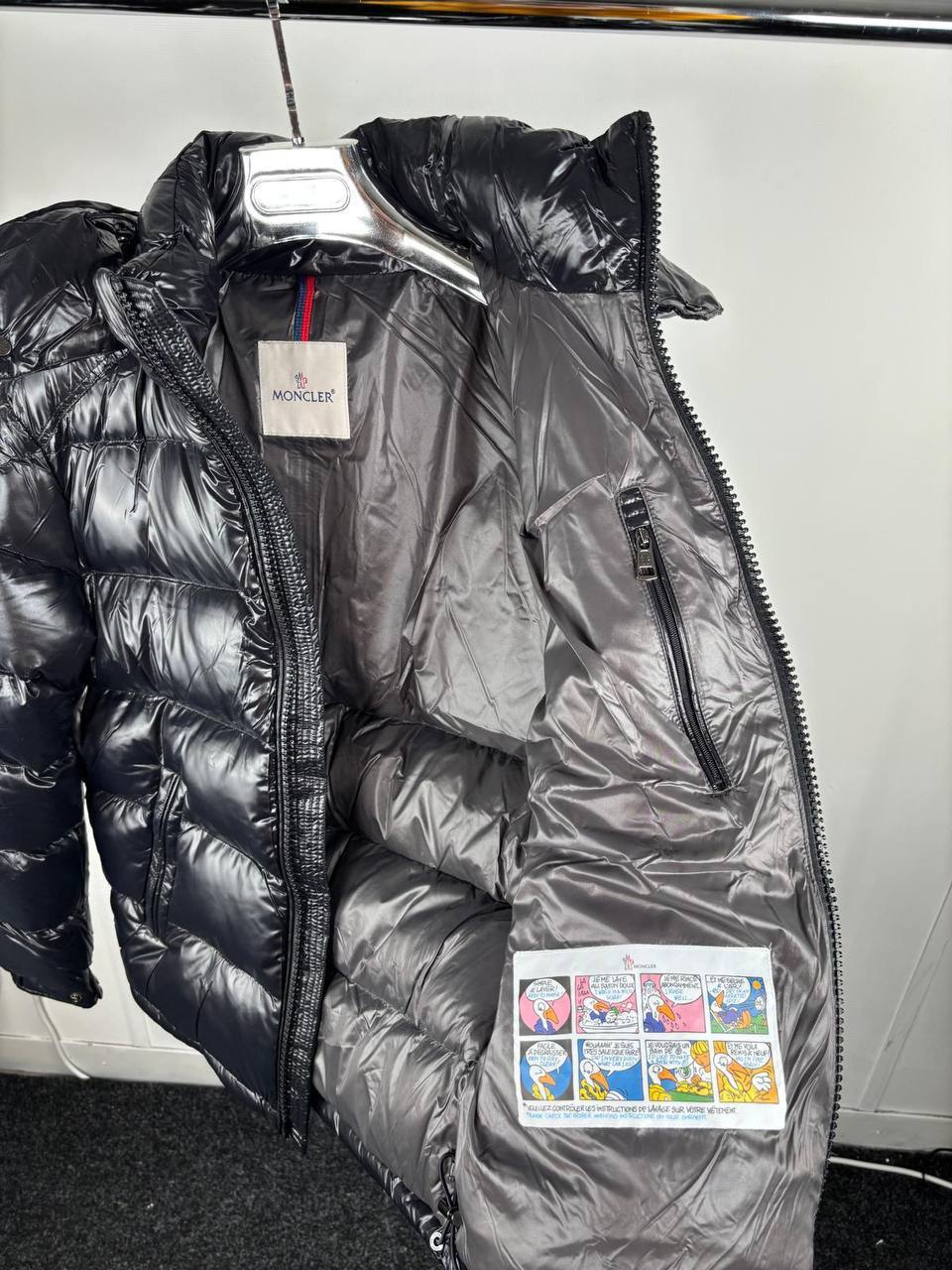 Moncler Maya Hooded Short Down Mens Jackets in Black UK Reps AAA Quality