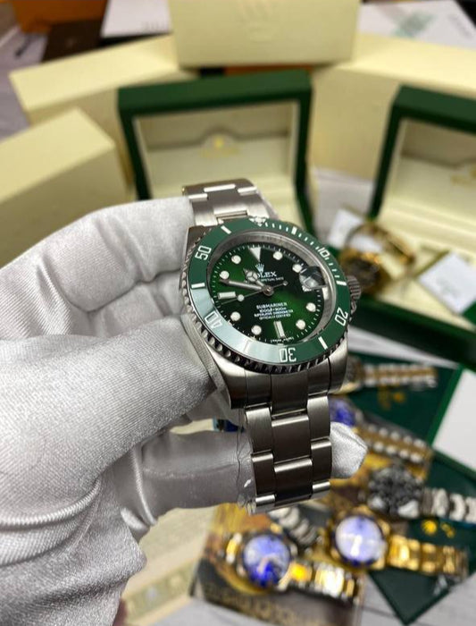 Rolex Submariner Date Mechanical Mens Watch in Green Dial with Silver Chain Color Best Sale UK Reps AAA Quality