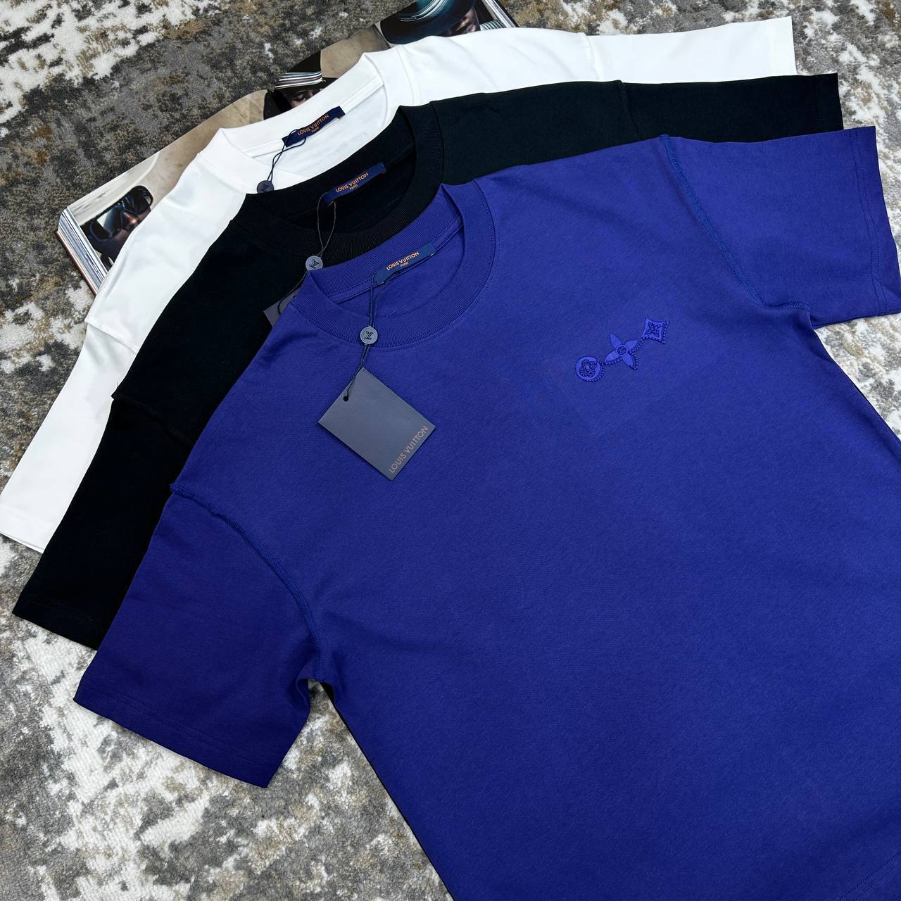 Louis Vuitton Fashion Logo Embroidered Tshirts Mens in Multiple Colors Best Sale UK Reps AAA Quality