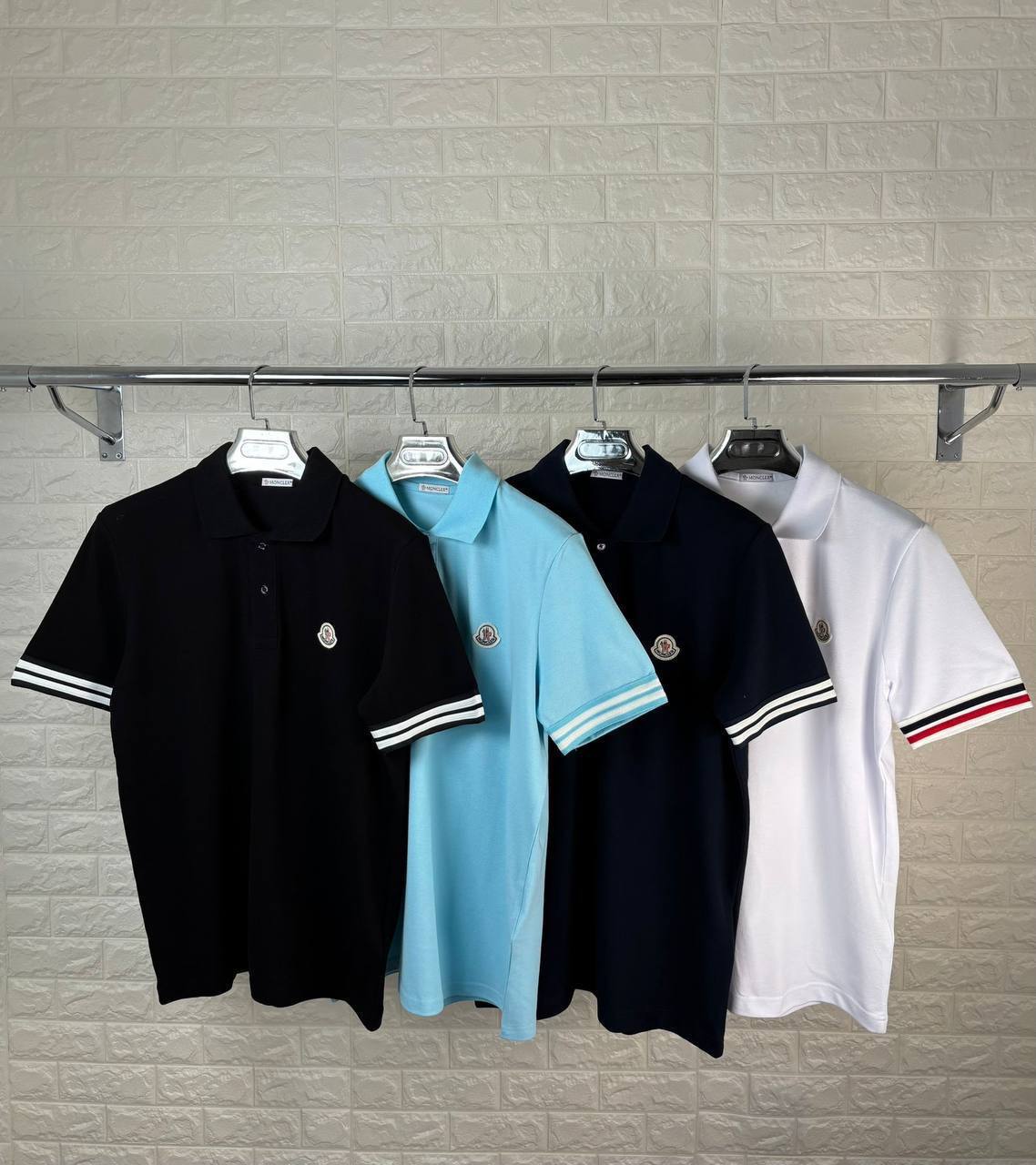 Moncler Logo-Patch Striped Trim Cotton Piquet Polo Shirts Mens UK Reps AAA Quality