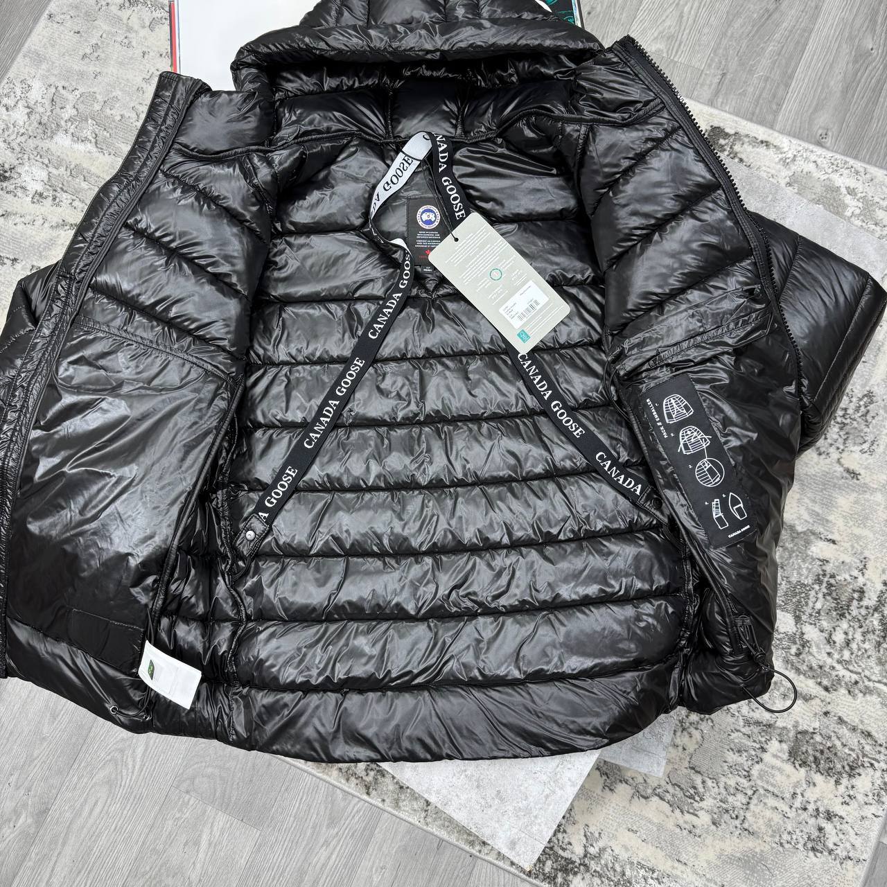 Canada Goose Crofton Logo Black Jacket Mens Best Sale UK Reps AAA Quality