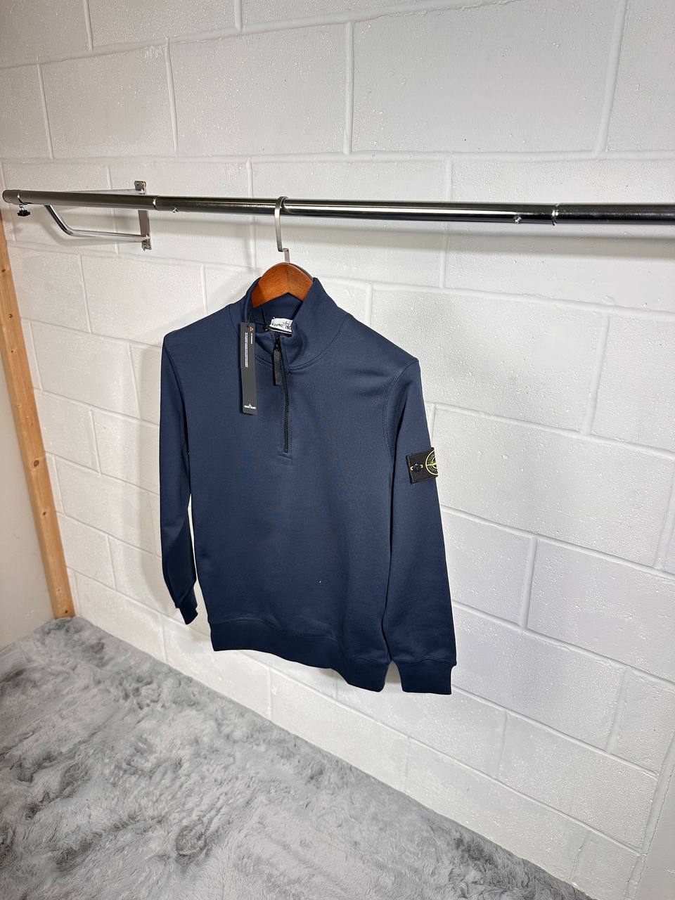 Stone Island Badge Half-Zip Cotton Sweatshirts Mens in Multiple Colors Best Sale UK Reps AAA Quality