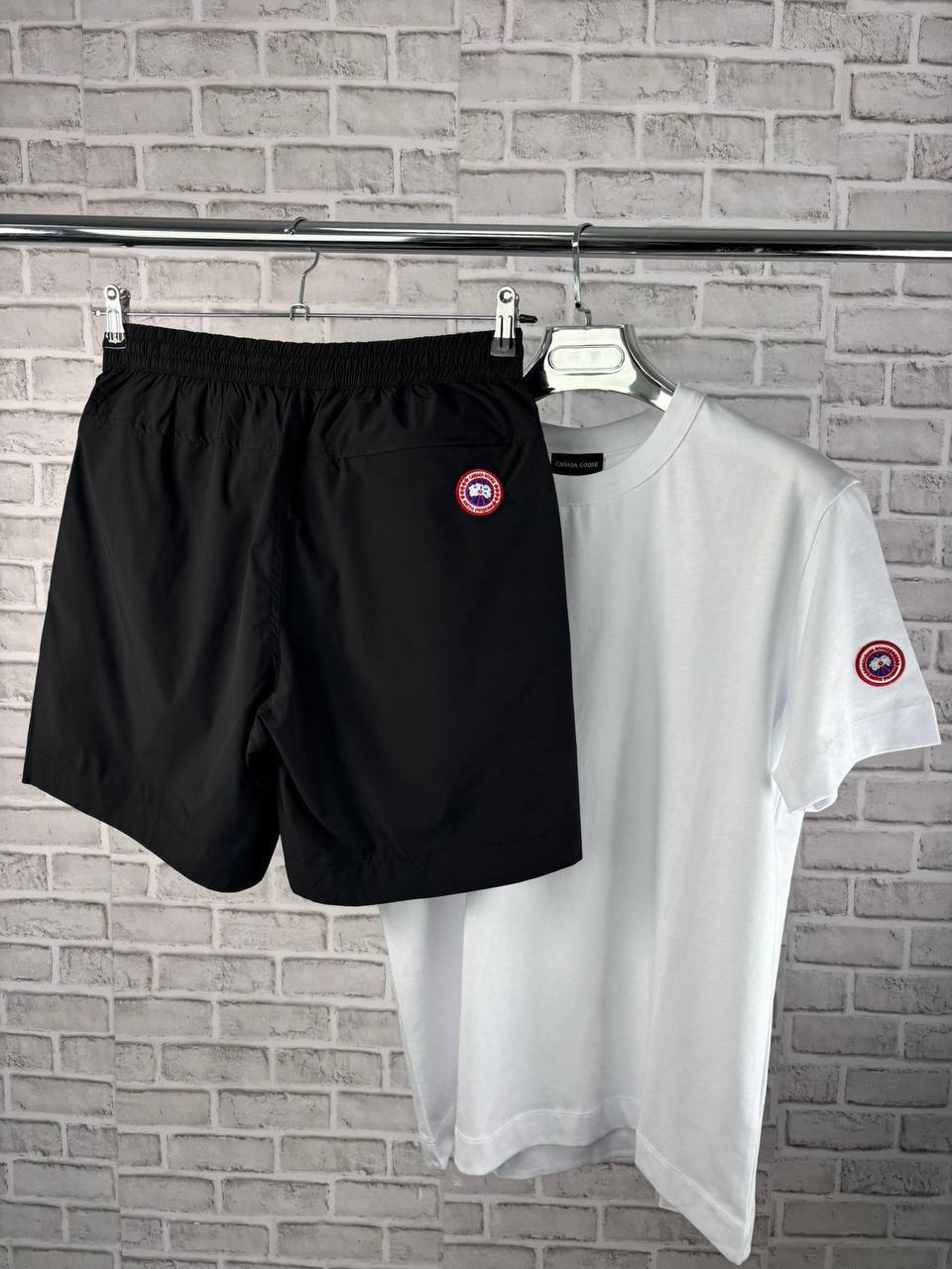 Canada Goose Short Sleeve Logo Patch T-Shirts & Shorts Sets Mens in Multiple Colors UK Reps AAA Quality