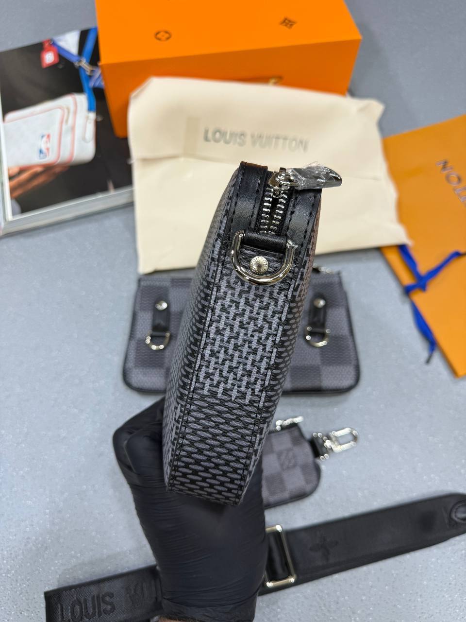 Louis Vuitton Damier Graphite Trio Crossbody Messenger Mens Bag UK Reps AAA Quality