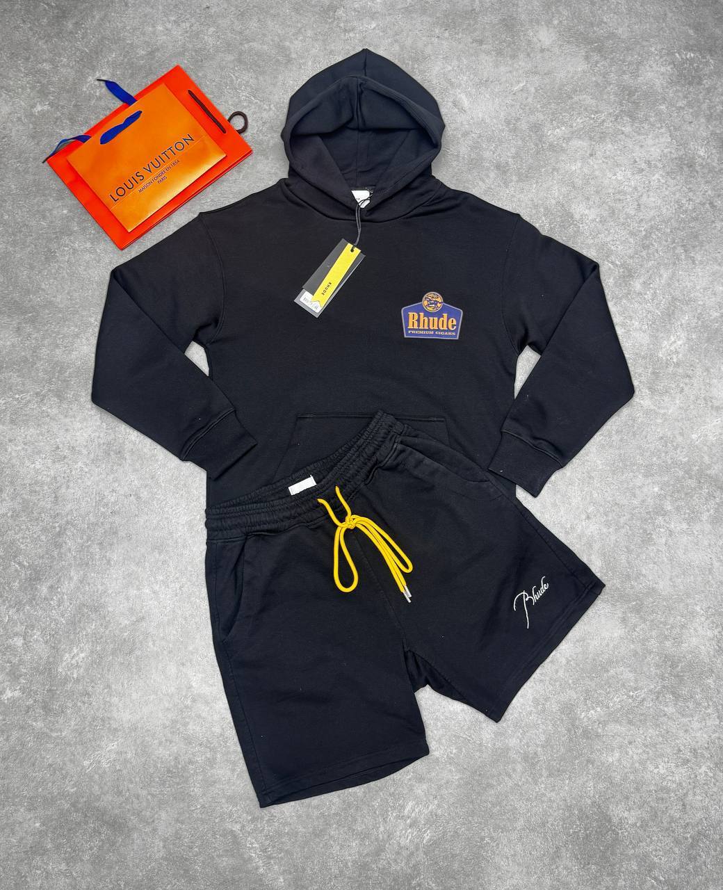 Rhude Grand Cru Crest Cigar Cotton Hoodie & Shorts Set Logo-Print Mens in Multiple Colors UK Reps AAA Quality