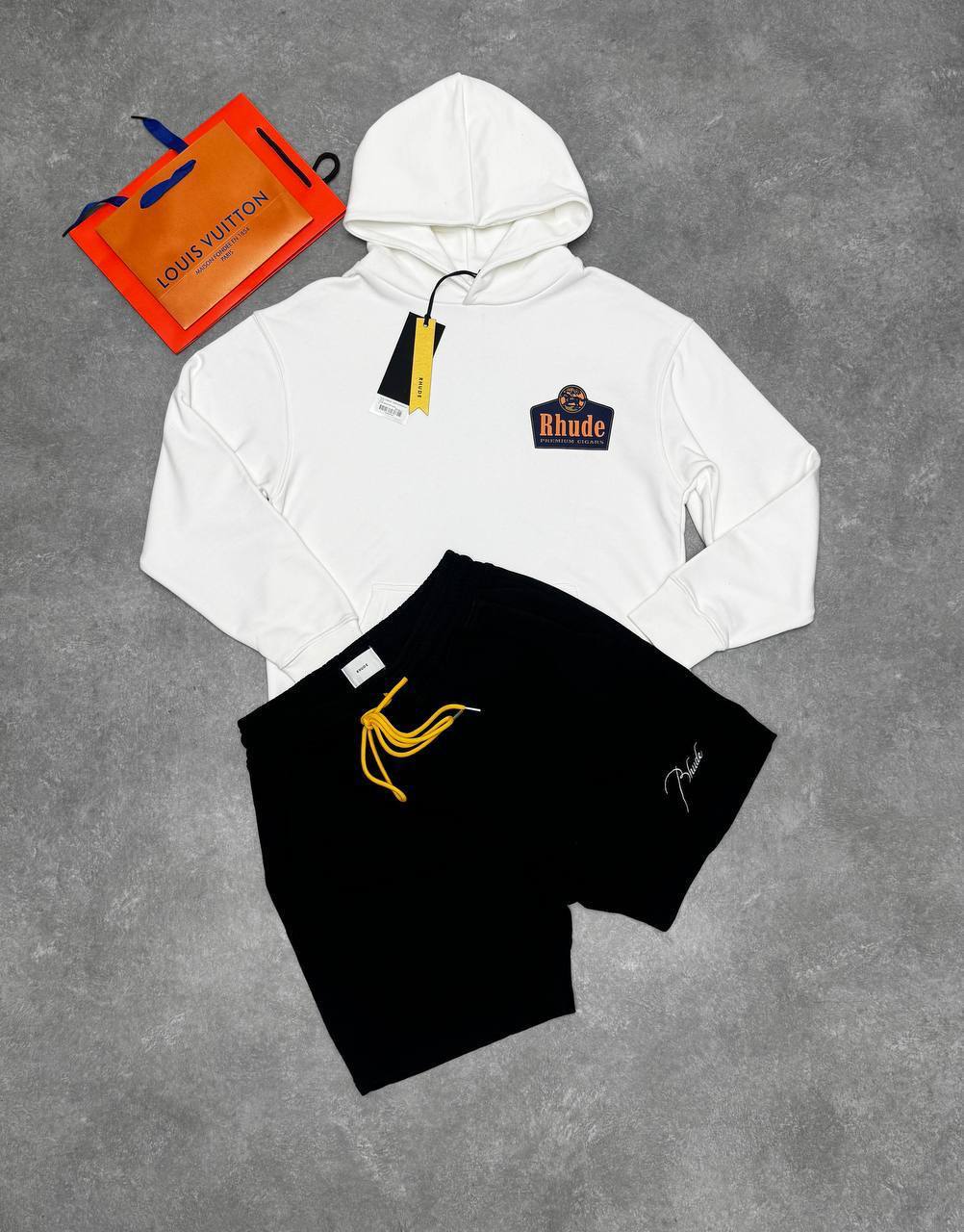 Rhude Grand Cru Crest Cigar Cotton Hoodie & Shorts Set Logo-Print Mens in Multiple Colors UK Reps AAA Quality