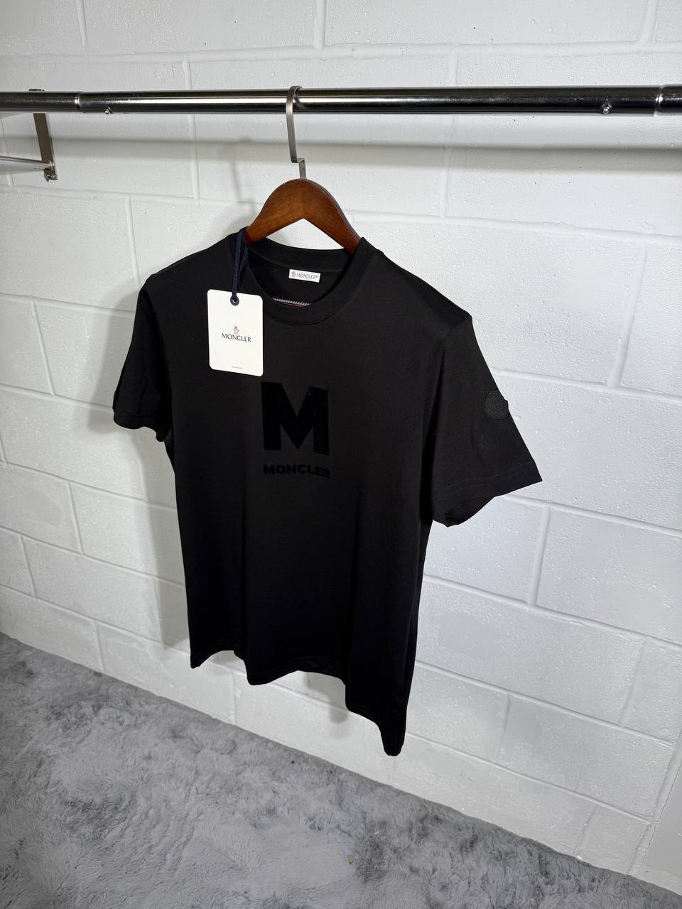 Moncler Men's Printed Logo T-Shirts in 2 Colors UK Reps AAA Quality