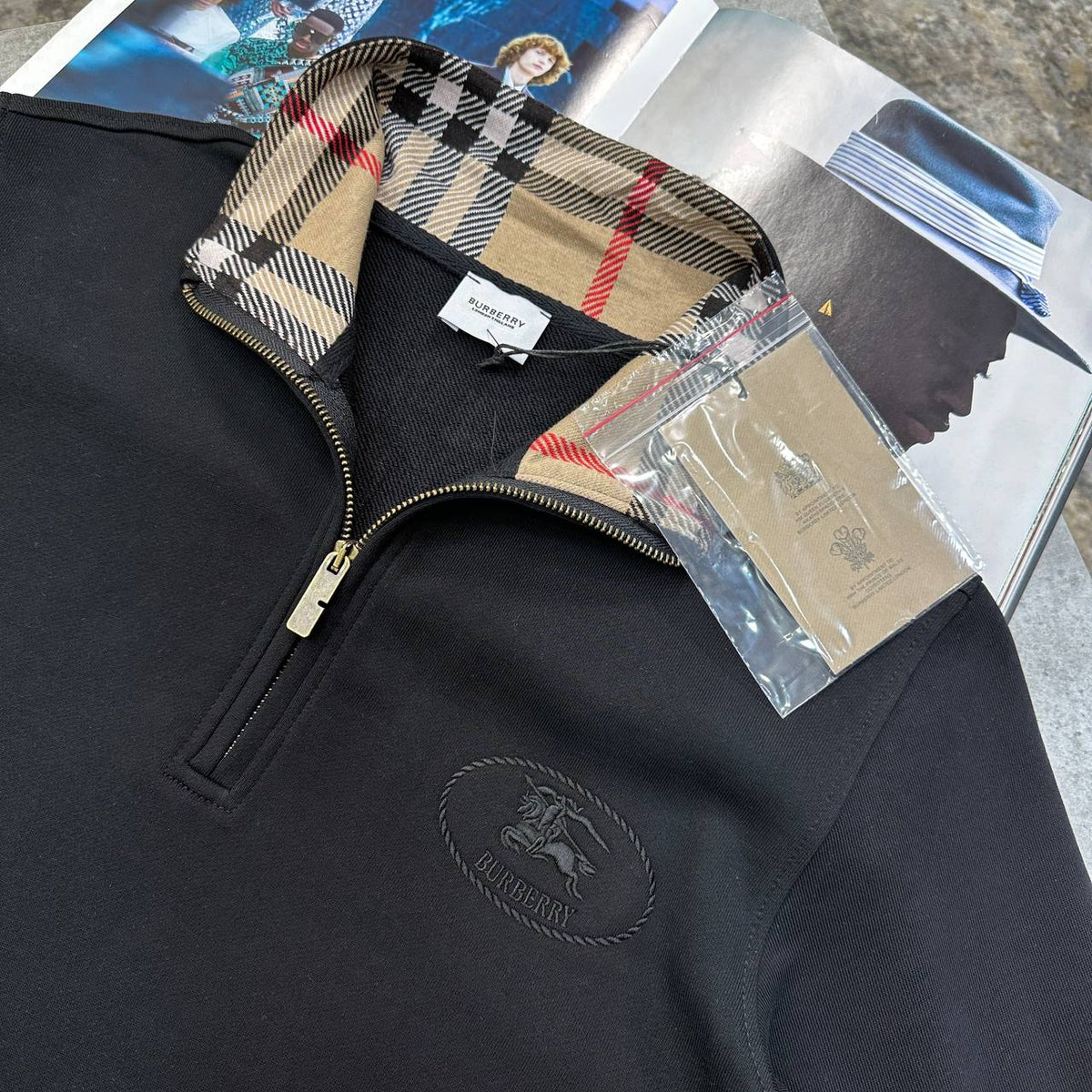 Burberry Check Collar Black Sweatshirt UK Reps Superclone Quality