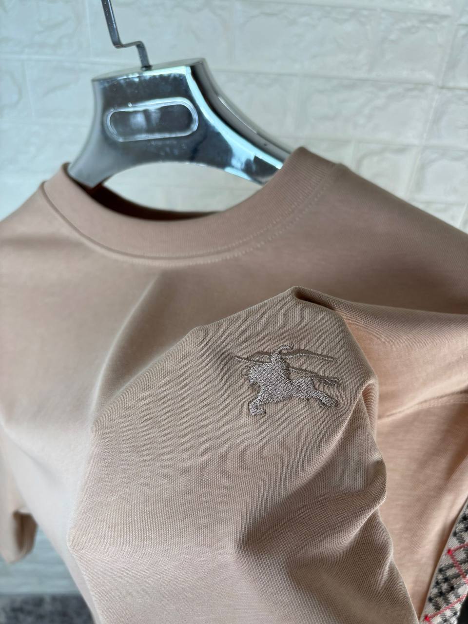 Burberry Round Neck Short Sleeve Cedar Check Tape T-Shirt for Men in Multiple Colors UK Reps AAA Quality