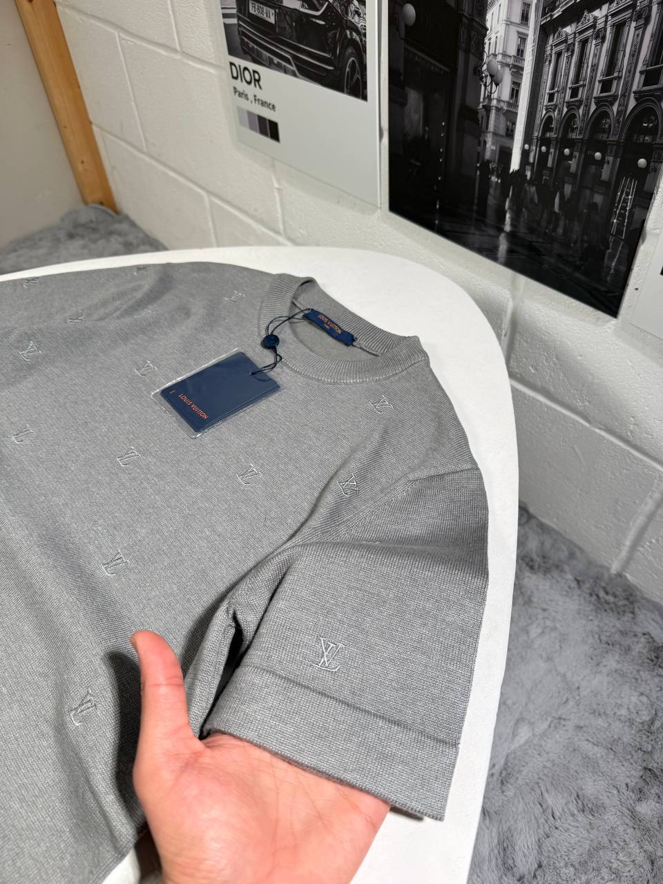Louis Vuitton Monogram Knit T-Shirt Mens UK Reps AAA Quality