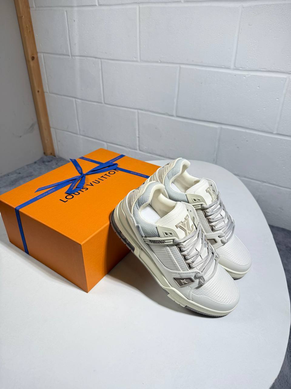 Louis Vuitton LV Trainer White Cement Grey Men's Best Sale UK Reps AAA Quality