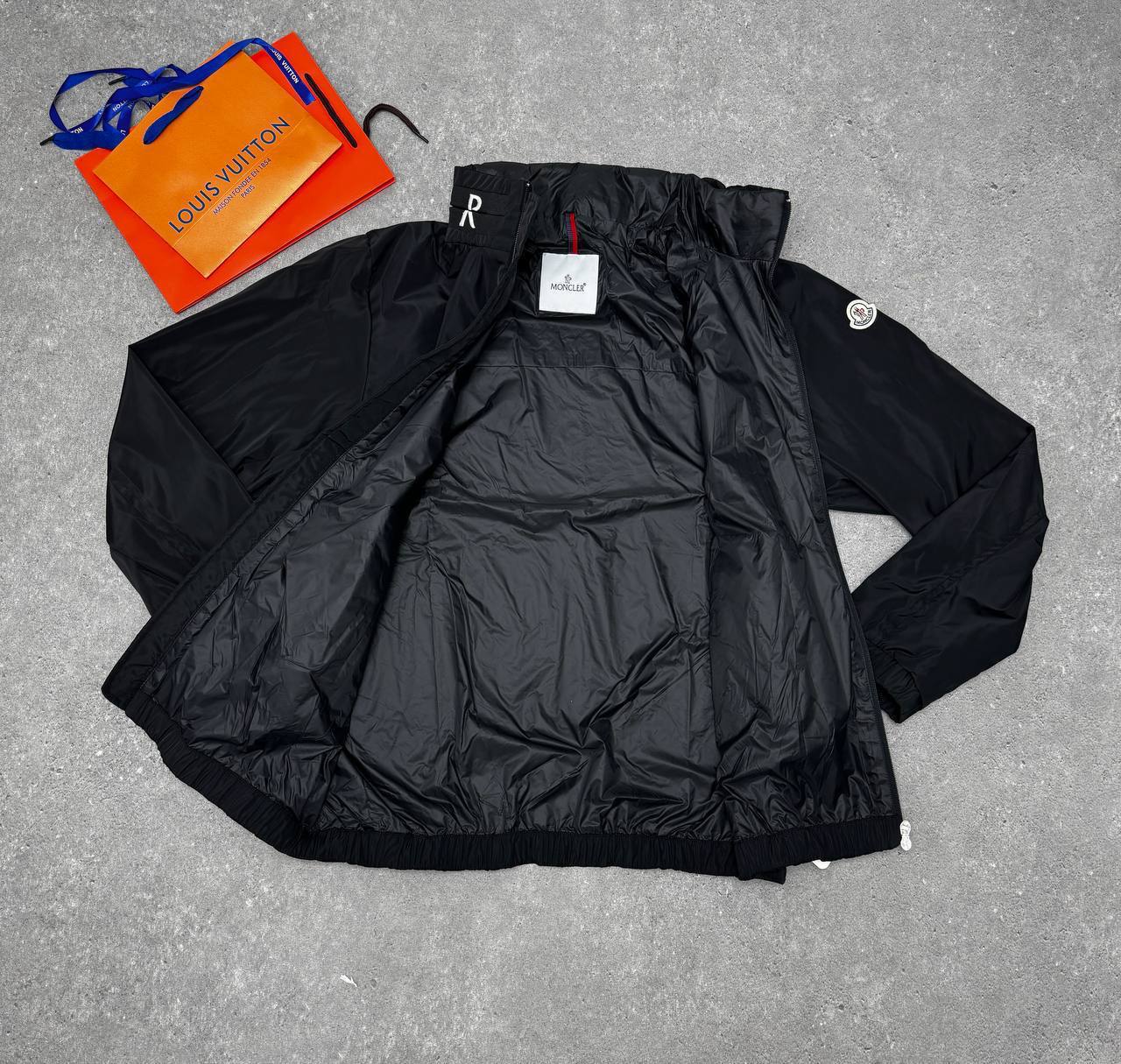 Moncler Beid Concealed-Hood Zip-Up Jackets in Black Mens Best Sale UK Reps AAA Quality