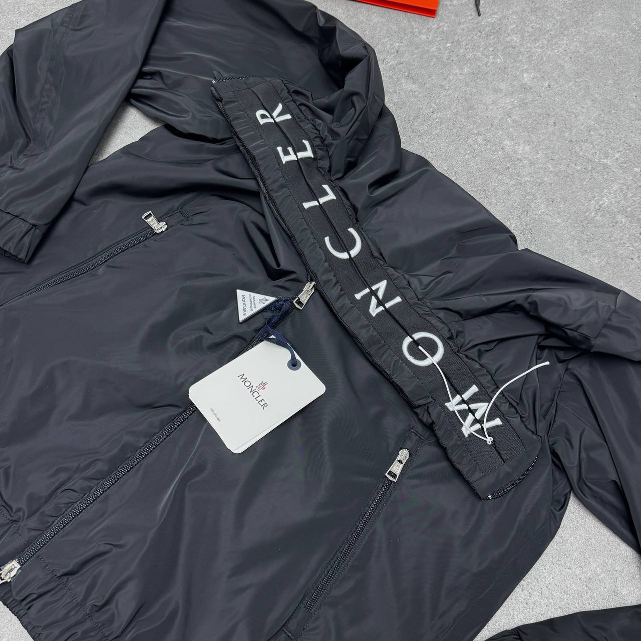 Moncler Beid Concealed-Hood Zip-Up Jackets in Black Mens Best Sale UK Reps AAA Quality