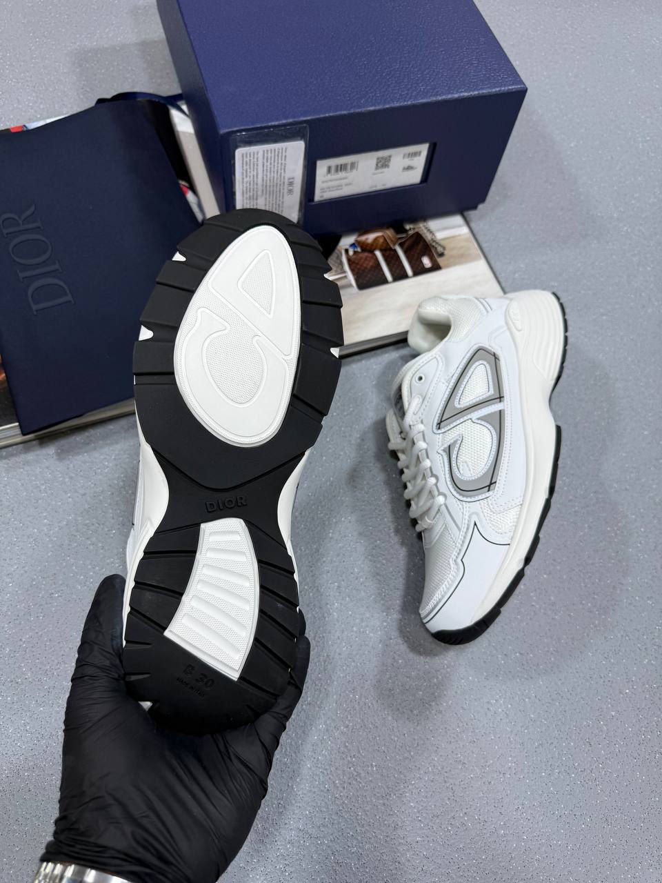 DIOR B30 Countdown Trainers Mens White Mesh Technical Fabric UK Reps AAA Quality