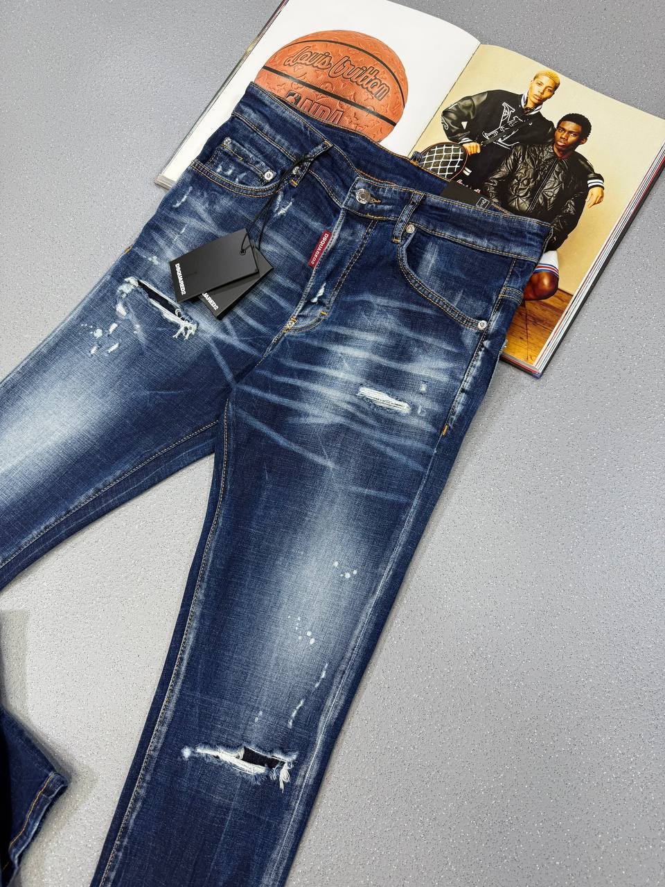 Dsquared2 Tidy Biker Mens Jeans Distressed Denim in 2 Colors Multiple Waist Sizes UK Reps AAA Quality