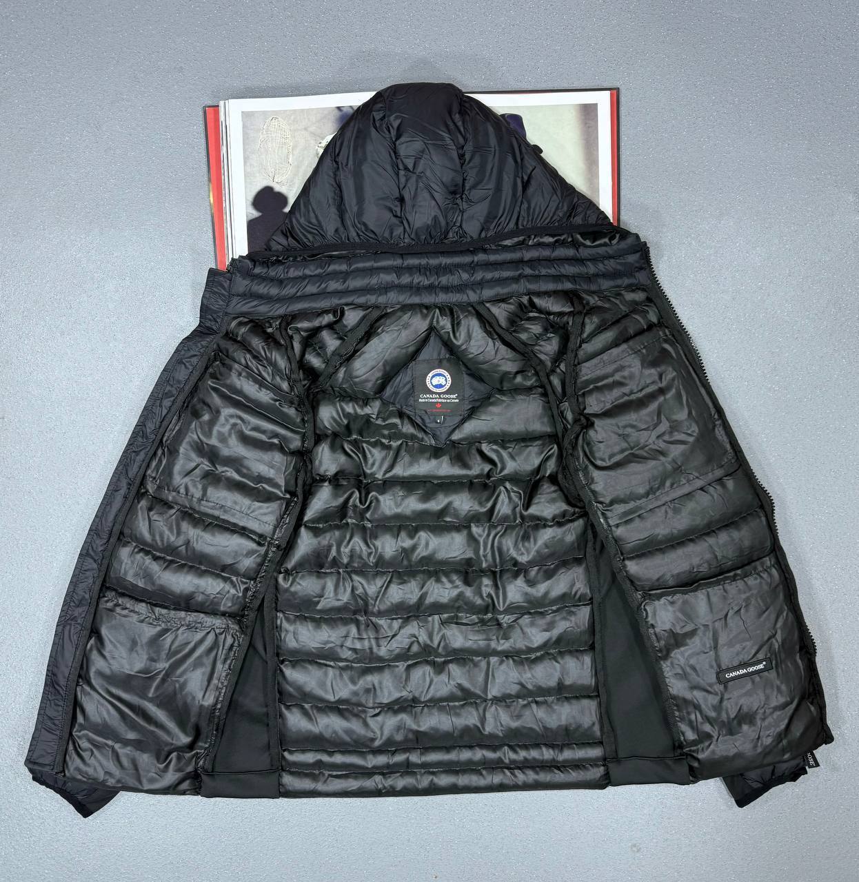 Canada Goose Men Hooded Puffer Logo Patch Jackets in 2 Colors UK Reps AAA Quality