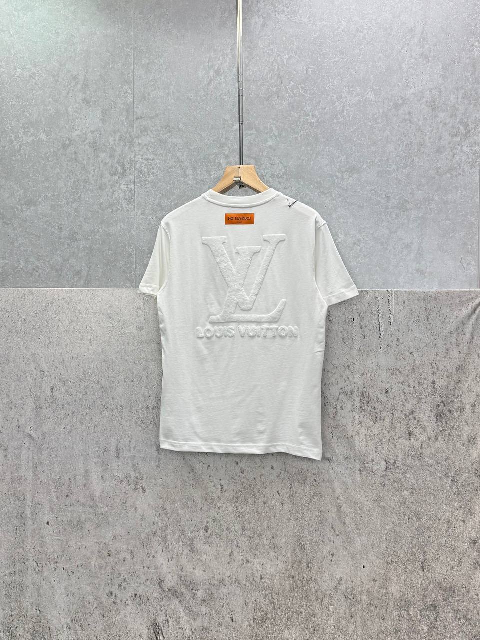 Louis Vuitton Embroidered Logo T Shirts in 2 Colors Mens Best Sale UK Reps AAA Quality