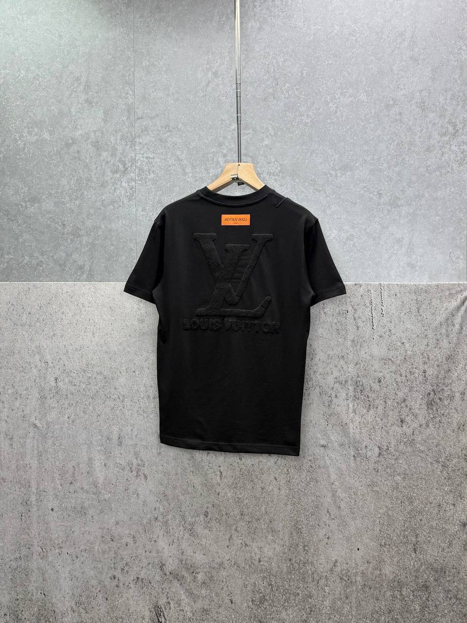 Louis Vuitton Embroidered Logo T Shirts in 2 Colors Mens Best Sale UK Reps AAA Quality