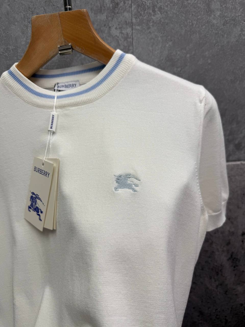 Burberry T-Shirts Mens with Striped Details in Light Blue in 2 Colors UK Reps AAA Quality