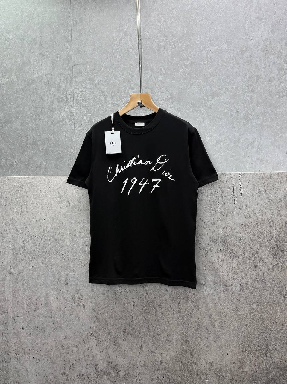 Christian Dior 1947 Handwritten Relaxed Fit T-Shirts Mens in 2 Colors UK Reps AAA Quality