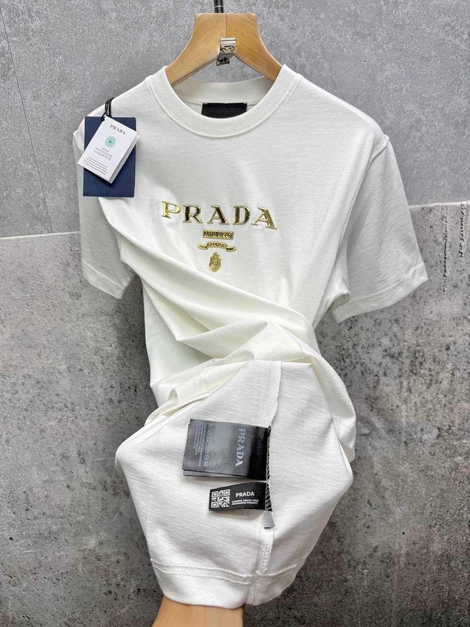 Prada Logo-Print Round Neck Cotton Jersey T-shirts in 2 Colors UK Reps AAA Quality
