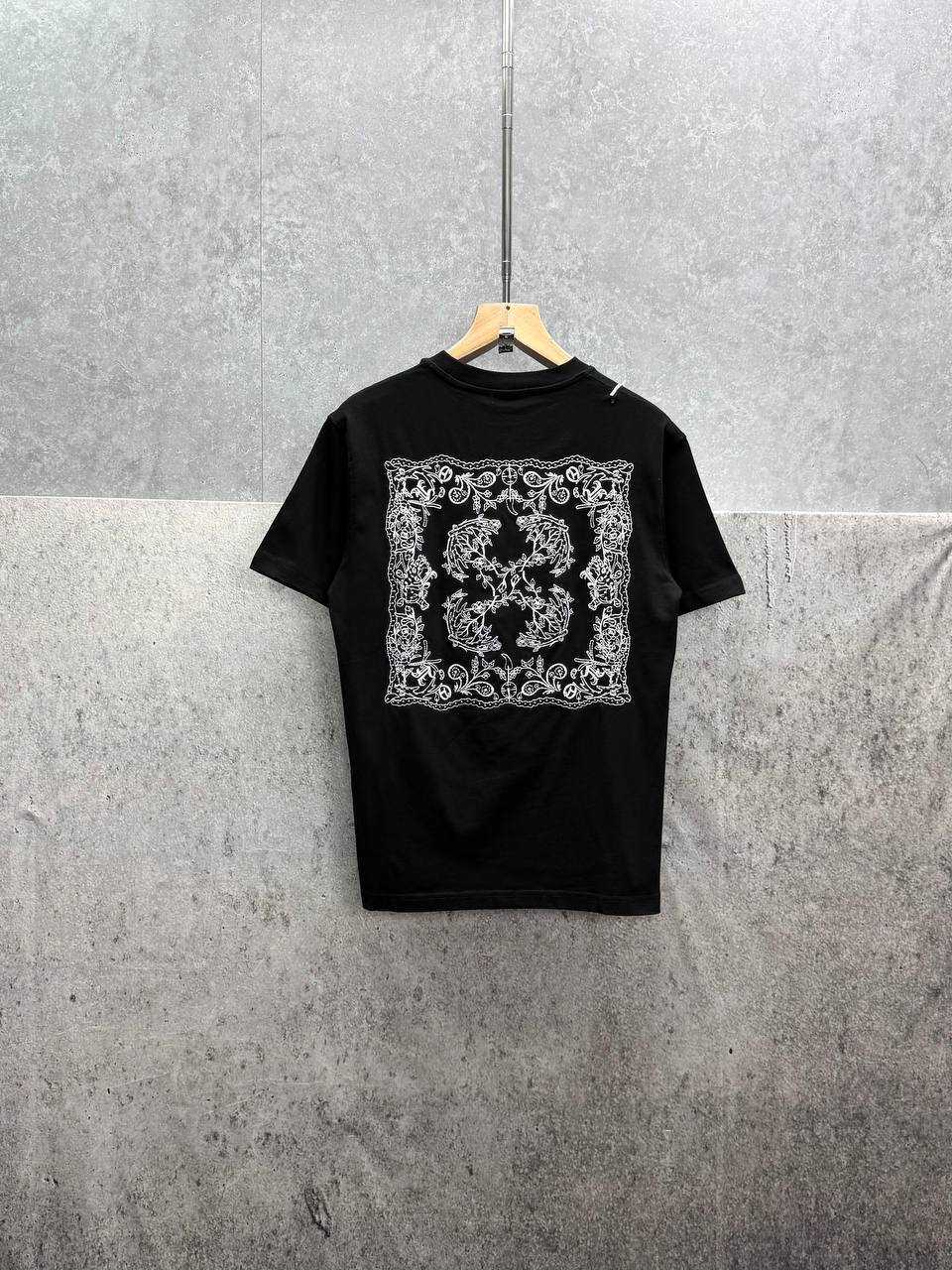 Off-White Skate-Fit Tatto Bandana Embroidered T-Shirts Mens in Multiple Colors UK Reps AAA Quality