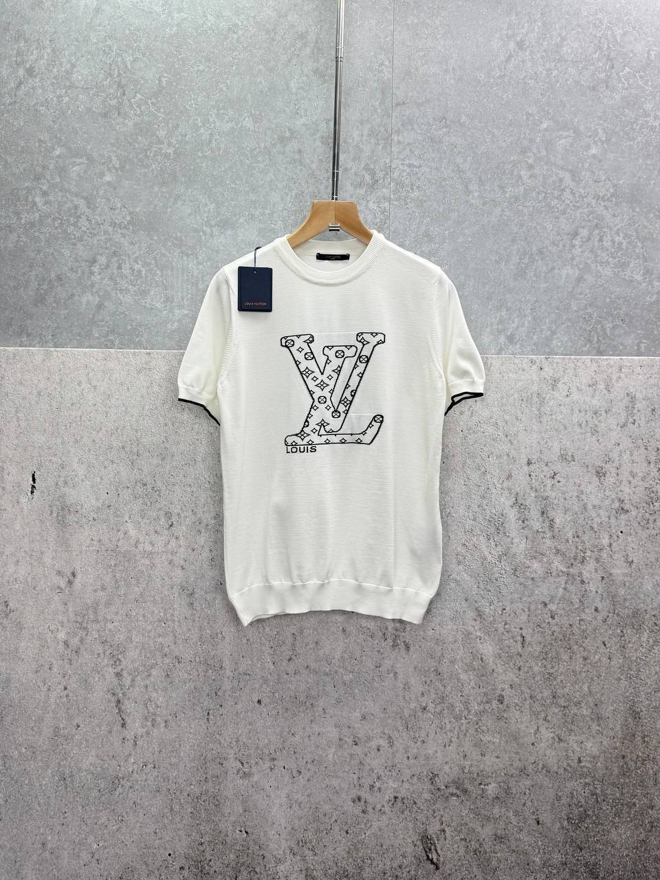 Louis Vuitton LV x NBA Print T-shirts Mens in 2 Colors UK Reps AAA Quality