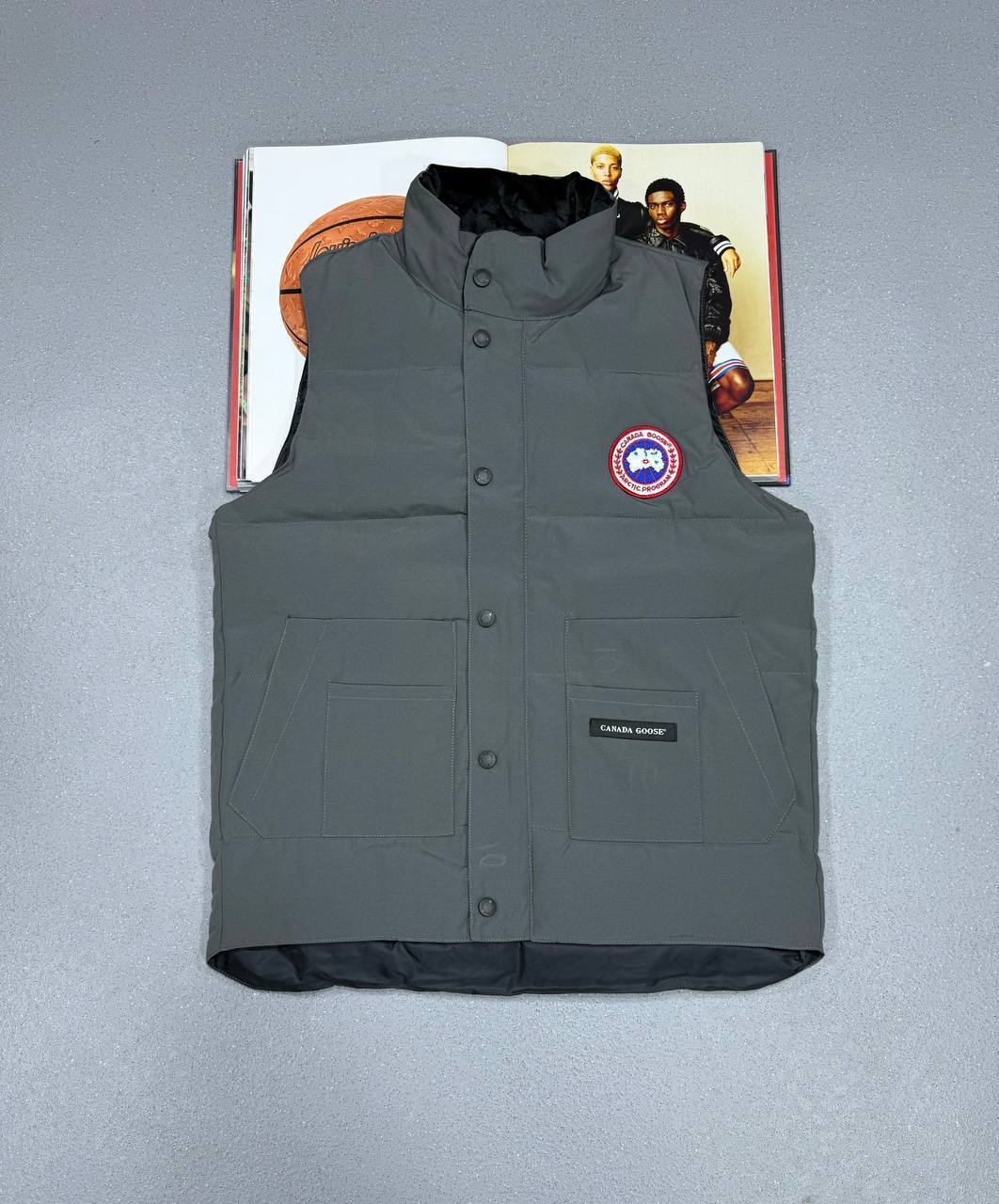 Canada Goose Freestyle Crew Gilets Logo Patch Mens in Multiple Colors UK Reps AAA Quality