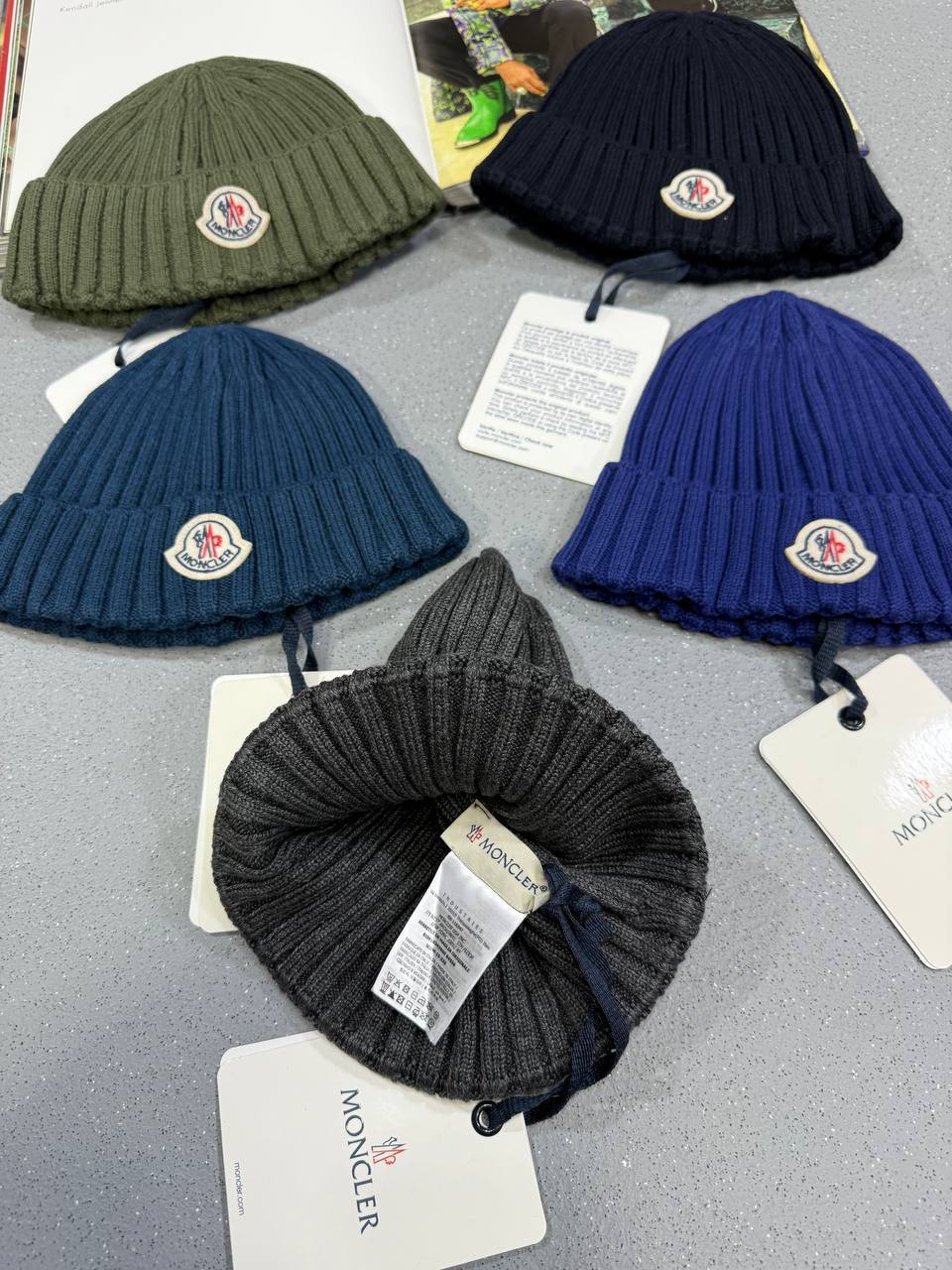 Moncler Berretto Tricot Wool Logo Beanie Ribbed in Multipe Colors UK Reps AAA Quality