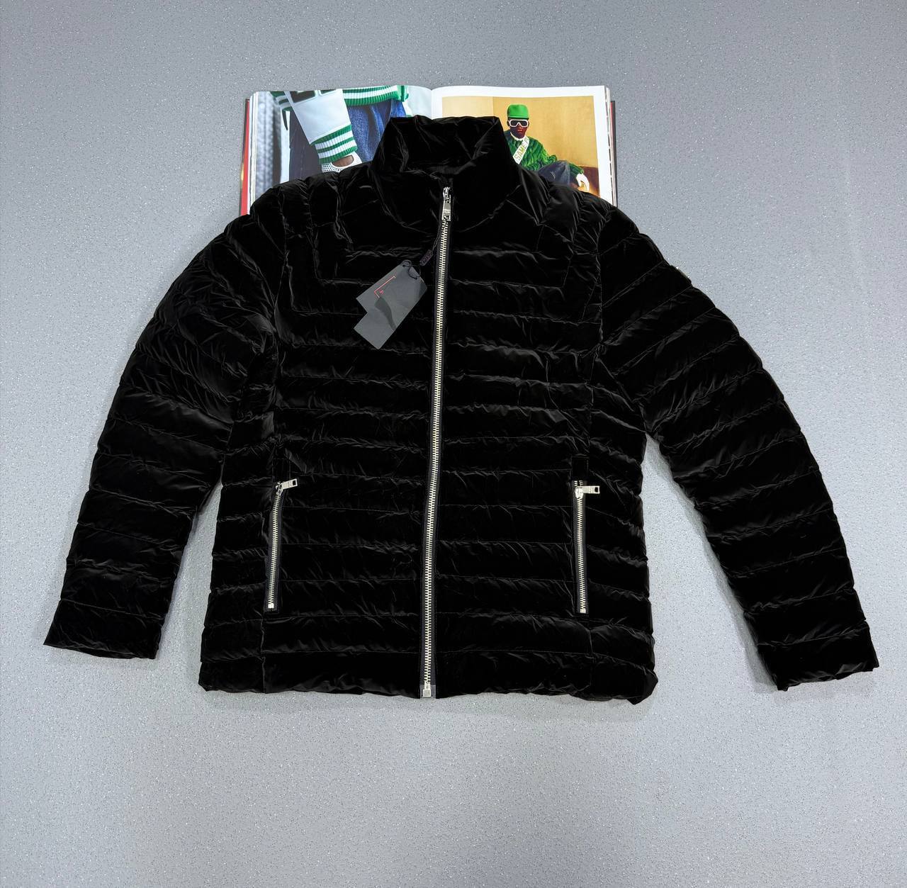 Prada Logo Padded Down Jacket in Black Mens Best Sale UK Reps AAA Quality