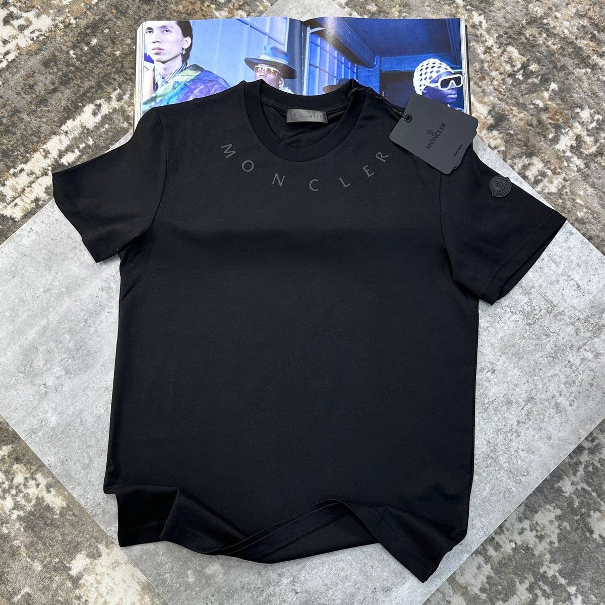 Moncler Casual Short-Sleeve T-Shirt Mens UK Reps Premium Quality