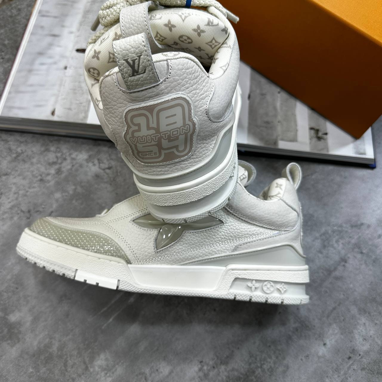 Louis Vuitton LV Low Top Skate Sneakers Grey Mens Best Sale UK Reps AAA Quality