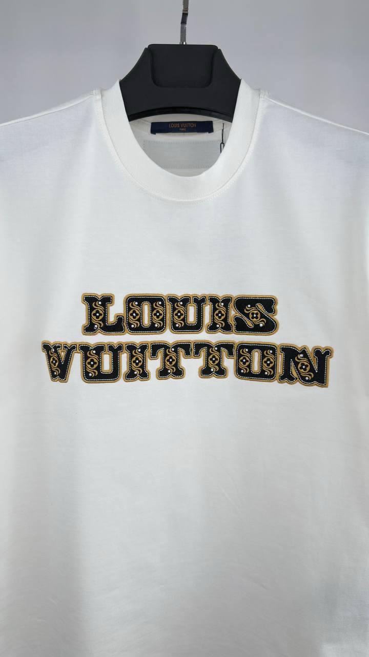 Louis Vuitton Logo Printed T-Shirts Mens in 2 Colors UK Reps AAA Quality