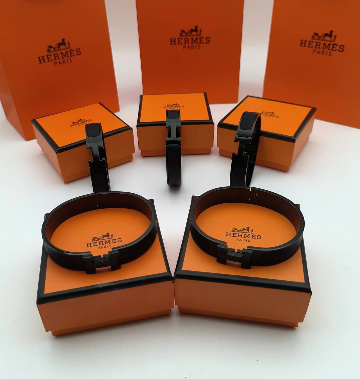 Hermes Clic HH Mens Fashion Bracelets in Black Color UK Reps AAA Quality